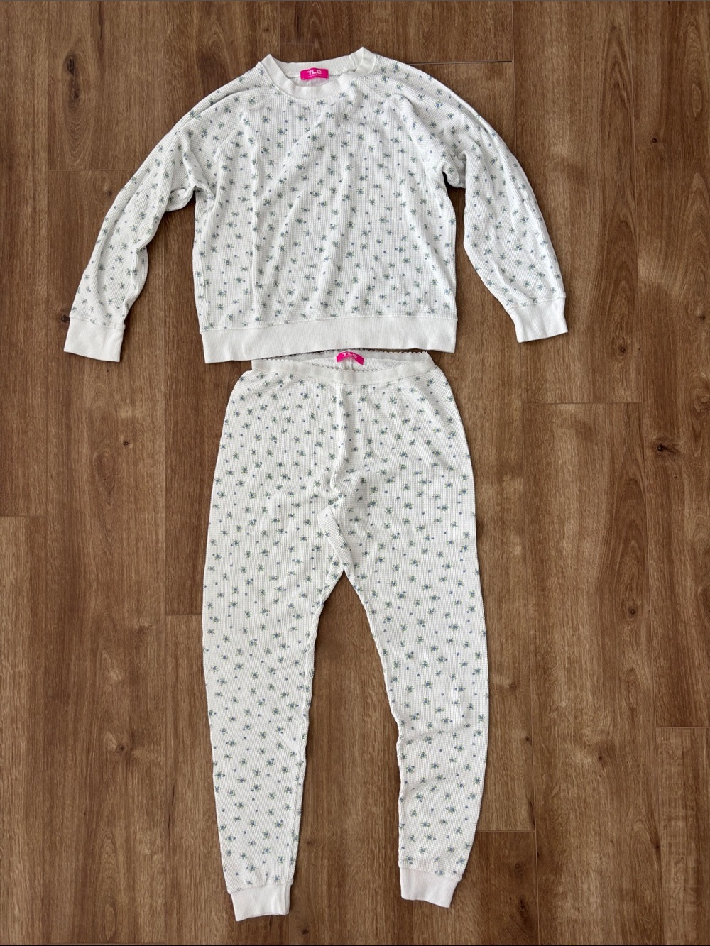 Girls White Floral Kids Pajama Set - Soft Long Sleeve Top & Pants